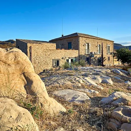 Farm stay Agriturismo Conte Ruggero Centuripe